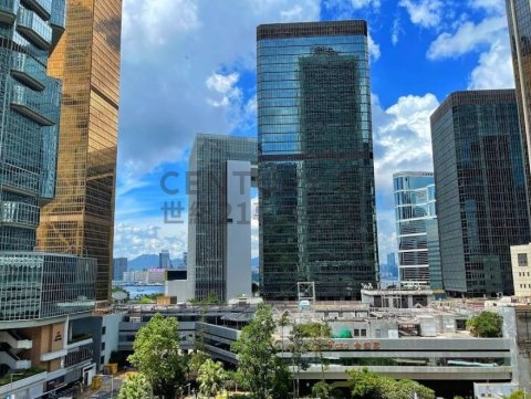 遠東金融中心