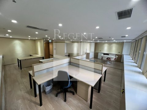 Hong Kong Property, Hong Kong Office