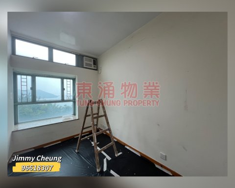 東堤灣畔 第09座 抵住三房套連工人房