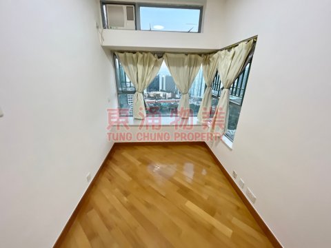 藍天海岸 第01期 第06座 三房套有質素