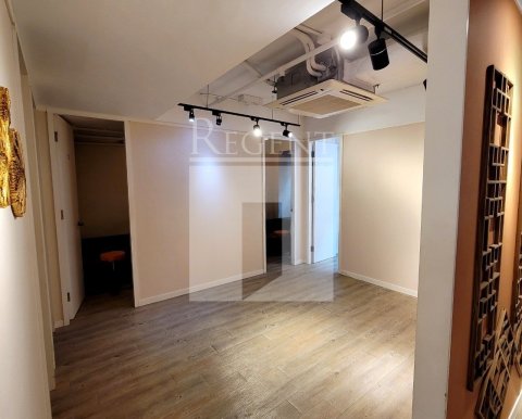 CHUNG FUNG COM BLDG (松鳳商業大廈) 