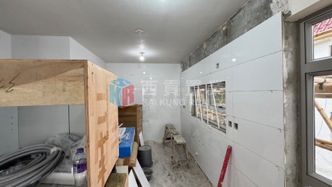 菠蘿輋