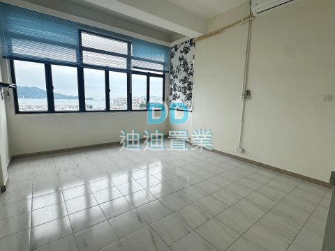 西貢市中心 萬宜街  生活配套齊全