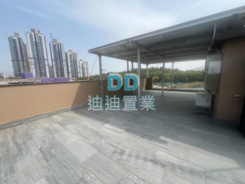 瓦瑤頭大花園 車泊樓下 