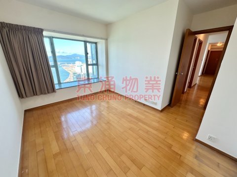 海堤灣畔 第02座 高層機場海景四房