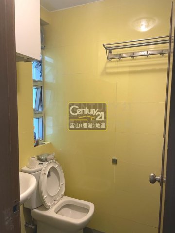 富強苑 D座 富和閣
