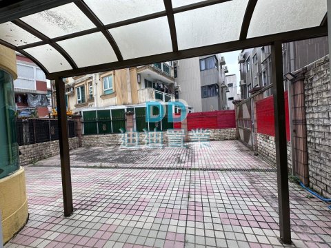 蠔涌新村 大花園