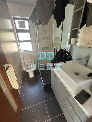西貢村屋 優質地段 面向海景 車泊樓下