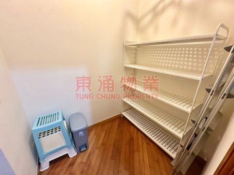 東堤灣畔 第03座 三房套連工人房獨立廁