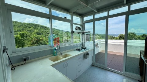 南山村