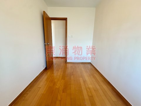 海堤灣畔 第02座 高層機場海景四房