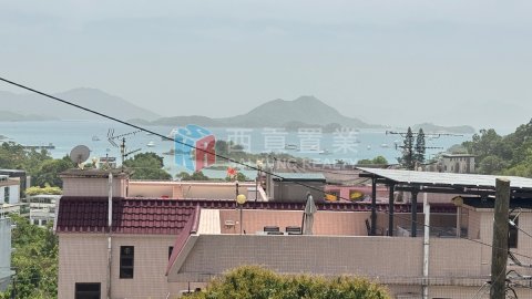 黃竹灣村