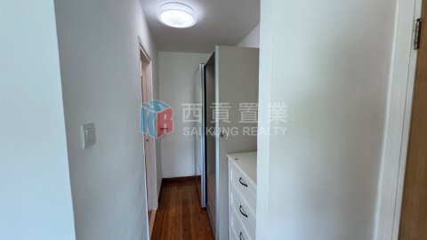 輋徑篤