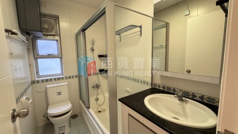 菠蘿輋
