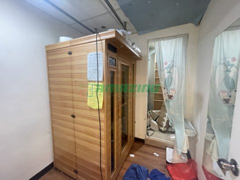 萬勤商業大廈