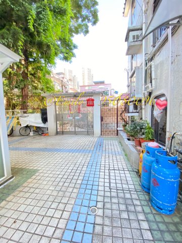 下禾輋村 八佰花園