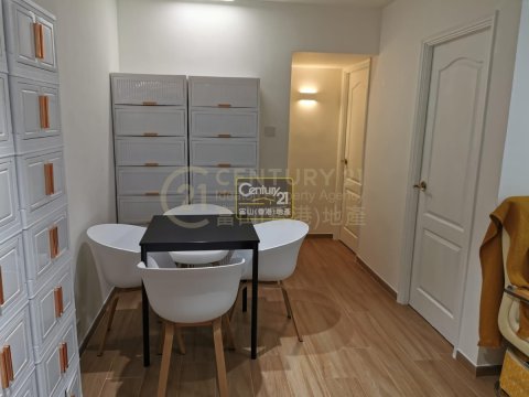 富強苑 D座 富和閣