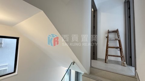 蠔涌新村