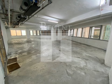 Plaza 2000 (2000年廣場) 