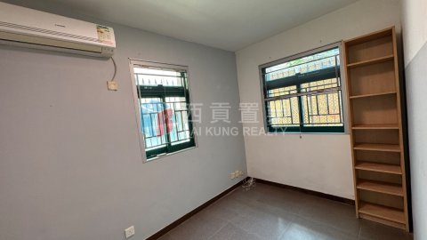 西徑村