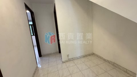 窩美村