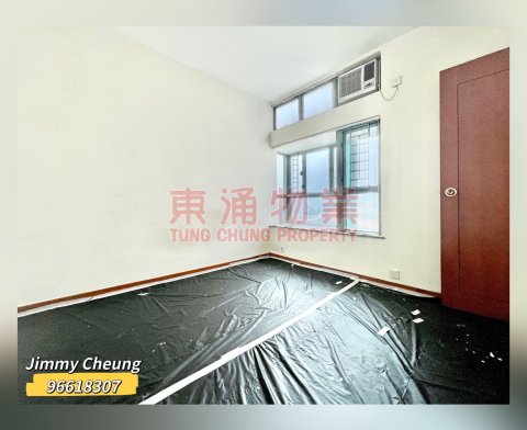 東堤灣畔 第09座 抵住三房套連工人房