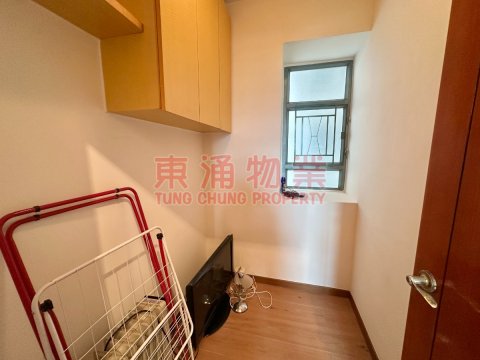 東堤灣畔 第09座 *新裝,3房連工人套*