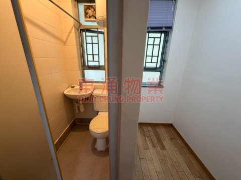 海堤灣畔 第03座 高層海景三房連工人房