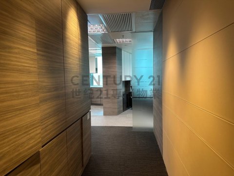 金龍中心《上環》