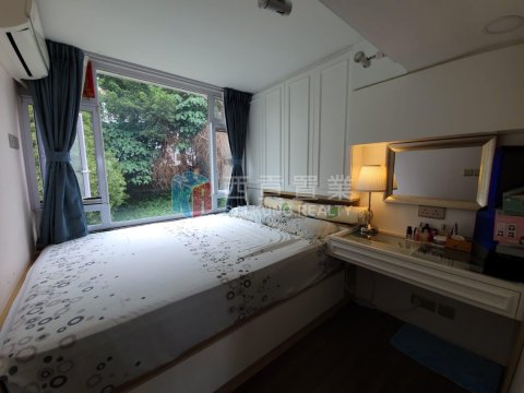 對面海萬宜漁村 