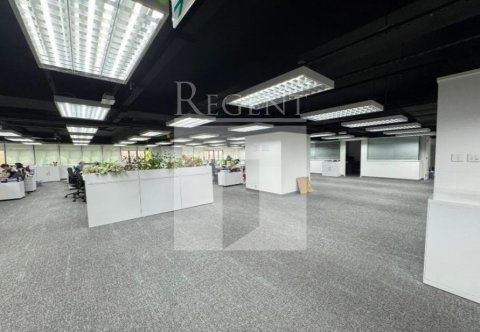 KADER BLDG (開達大廈) 