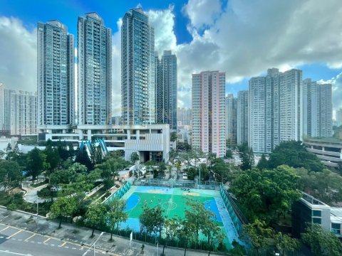 新光中心～東南2房可議價～