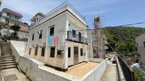 黃竹灣村
