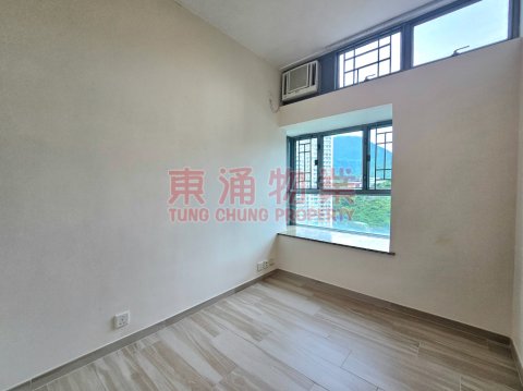 東堤灣畔 第06座 高質二房擁翠綠山景