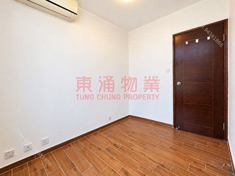 東堤灣畔 第05座 真正東涌站頂三房套