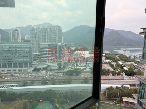 海堤灣畔 第01座 纜車海景兩房