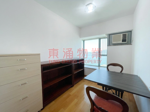海堤灣畔 第02座 三房套連傢俬電器