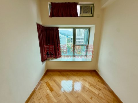 藍天海岸 第03期 B座 影岸紅