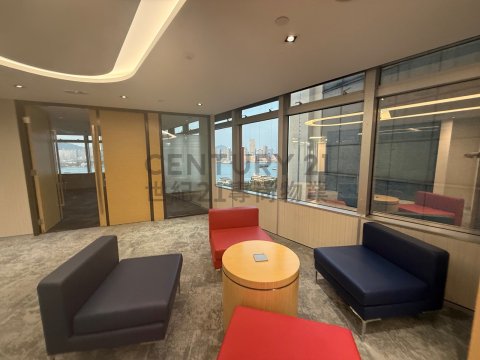 無限極廣場