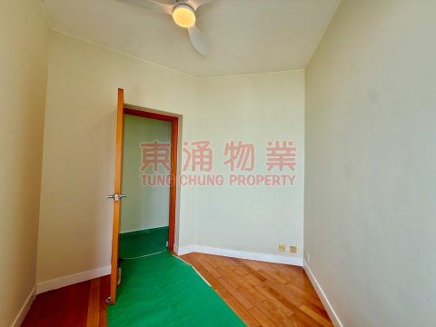 藍天海岸 第01期 第05座 機場海景三房套