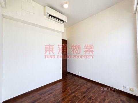 水藍天岸 特式頭層連天台 可遇不可求
