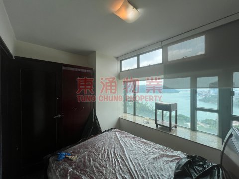 東堤灣畔 第09座 裝修中連傢俬，三房套！