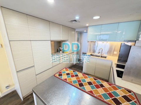 西沙路村屋 門前花園