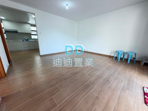 下洋村門前小花園  
