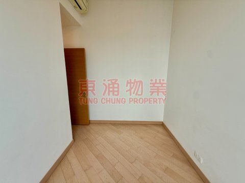 东环 第01期 第03A座 三房极高层海景