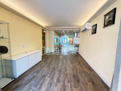 西沙路村屋 門前花園