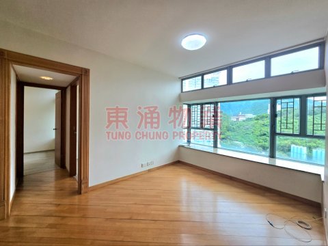 東堤灣畔 第06座 高質二房擁翠綠山景