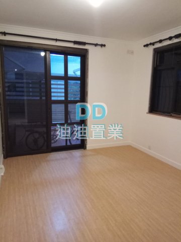 清水灣村屋 門前小花園