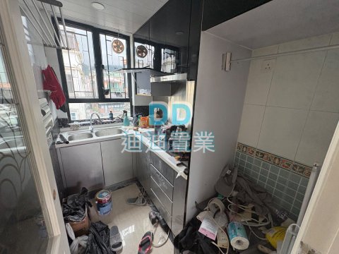 蠔涌新村帝湖居 屋苑式管理