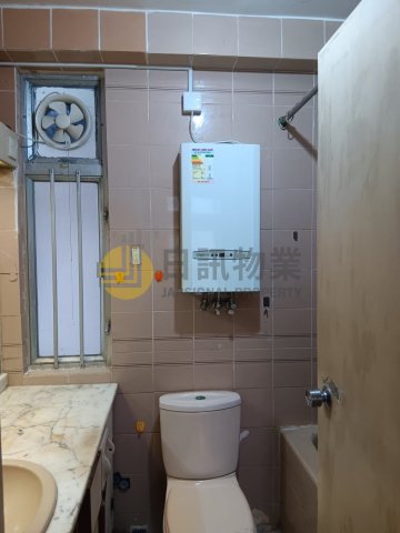 RIVIERA GDN BLK 09 HOI KWUN MAN